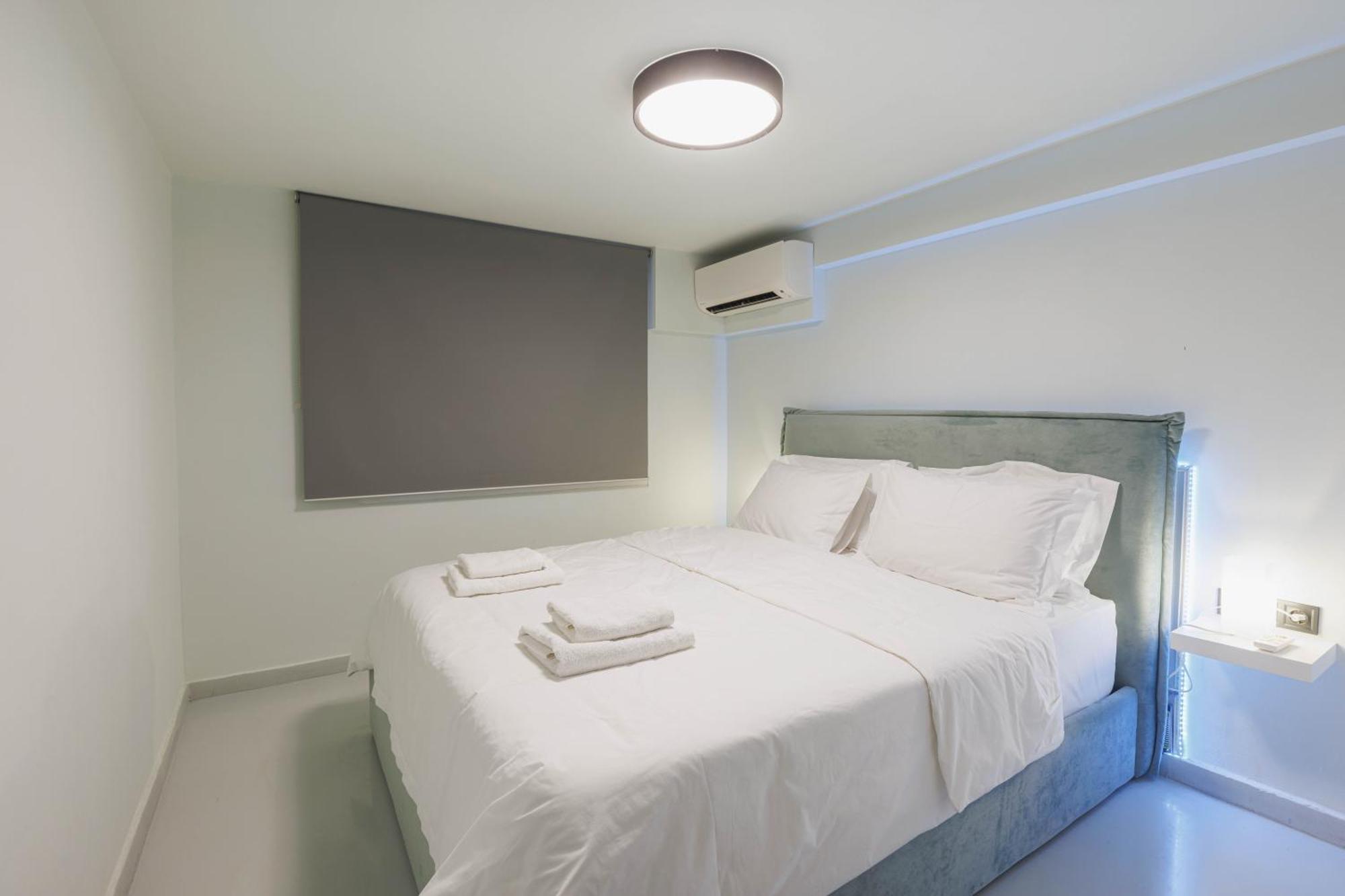 Beautiful Underground Nest With Prv Terrace Atenas Exterior foto